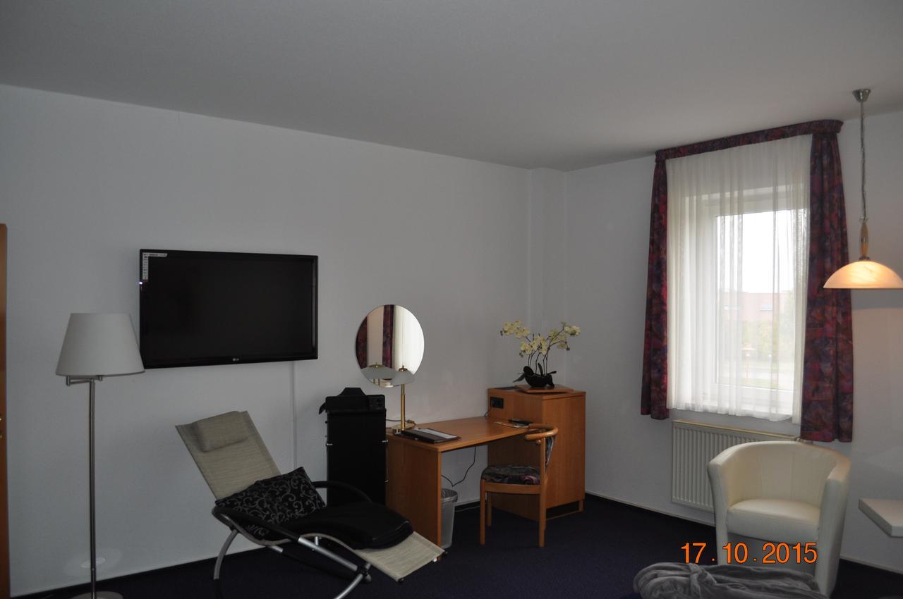 Turmhotel Шведт Екстер'єр фото
